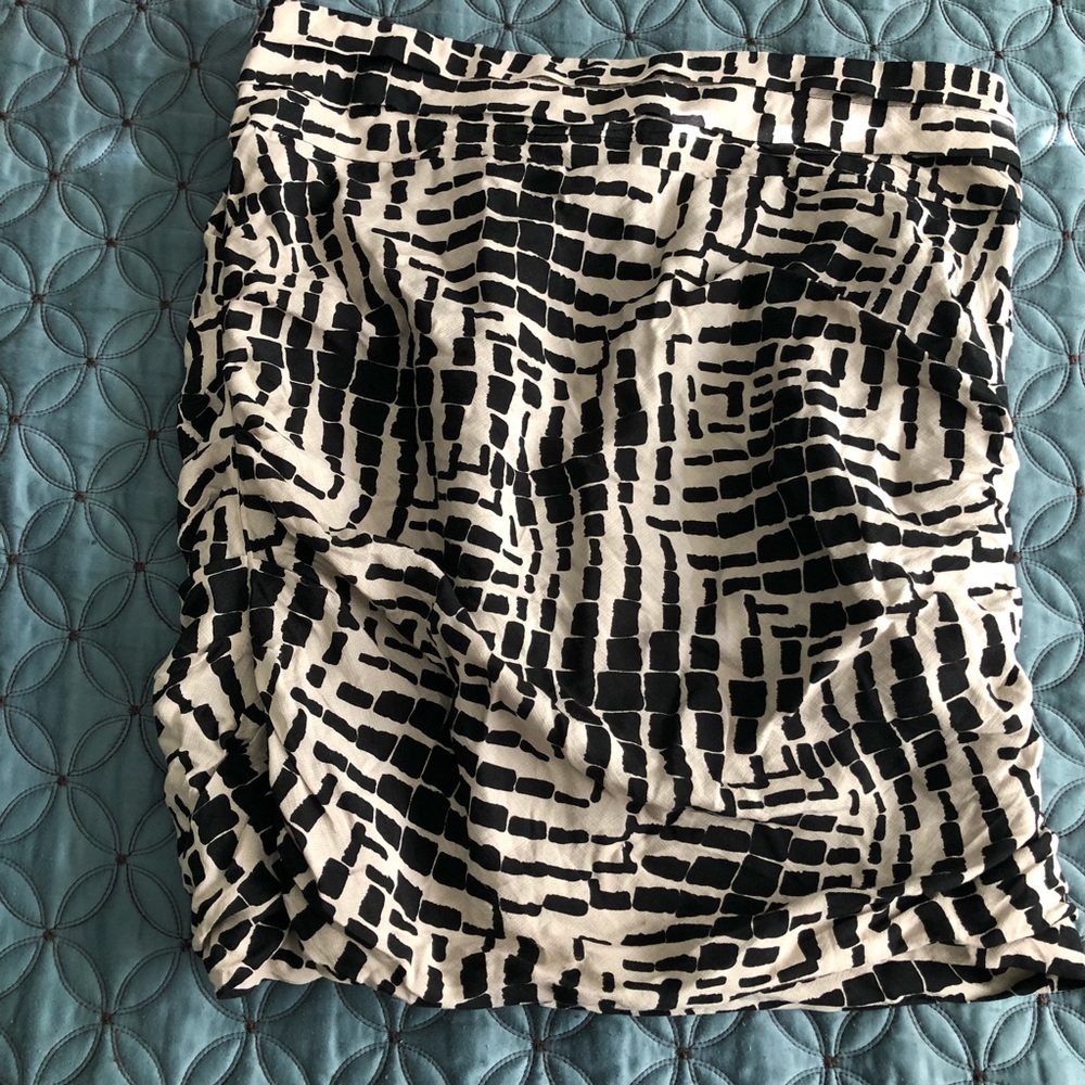 Forever 21 skirt